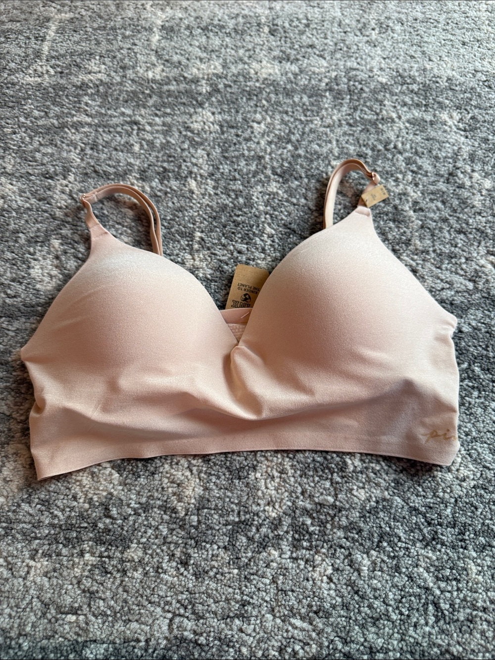 NWT Victoria Secret PINK Seamless Light Pink Wireless Comfort Bra